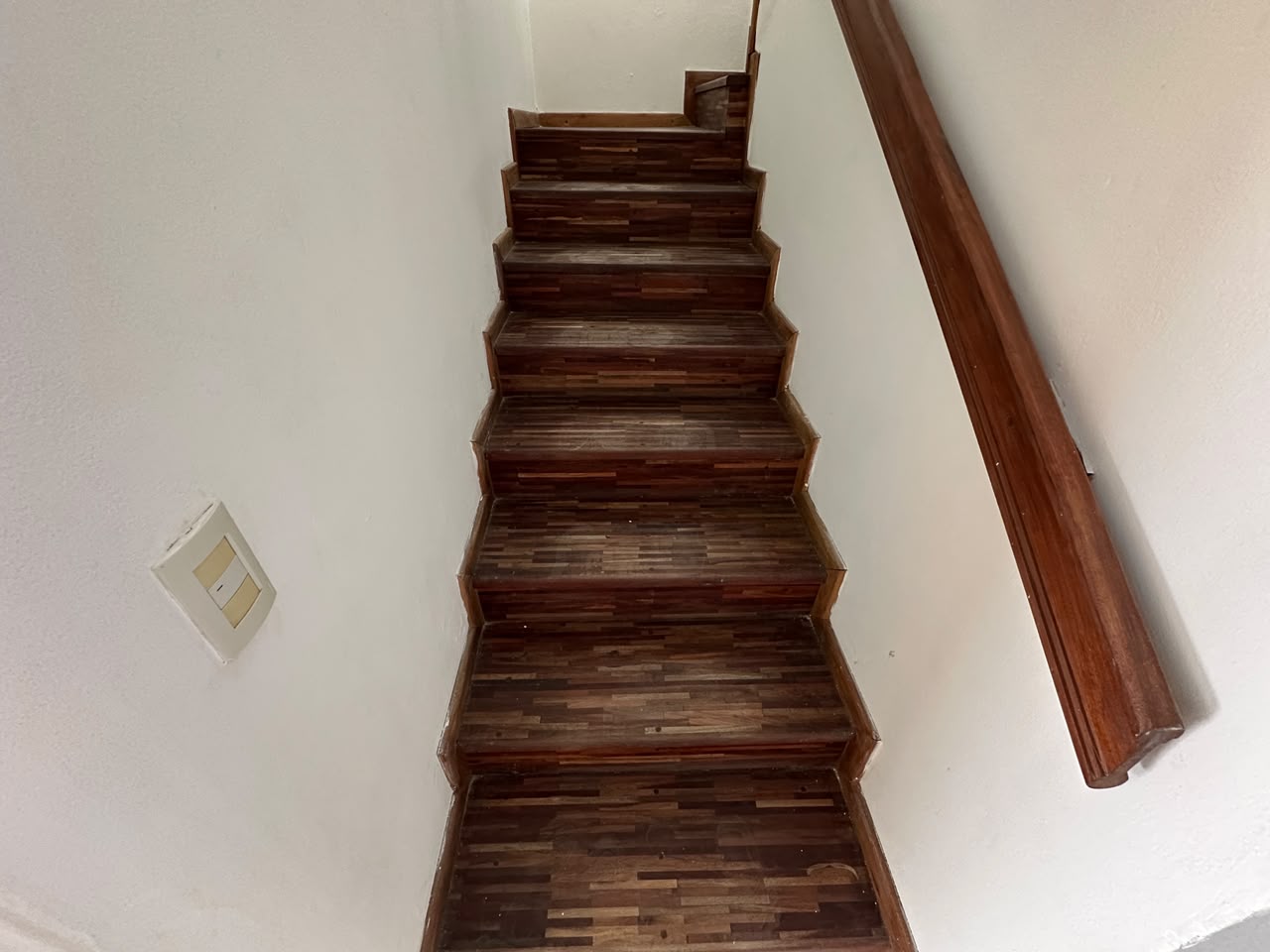 HERMOSA CASA + AMPLIO QUINCHO - En ALBERDI - Imagen 31