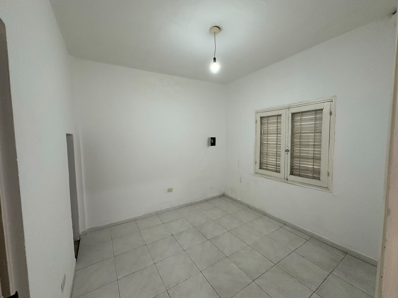 HERMOSA CASA + AMPLIO QUINCHO - En ALBERDI - Imagen 40