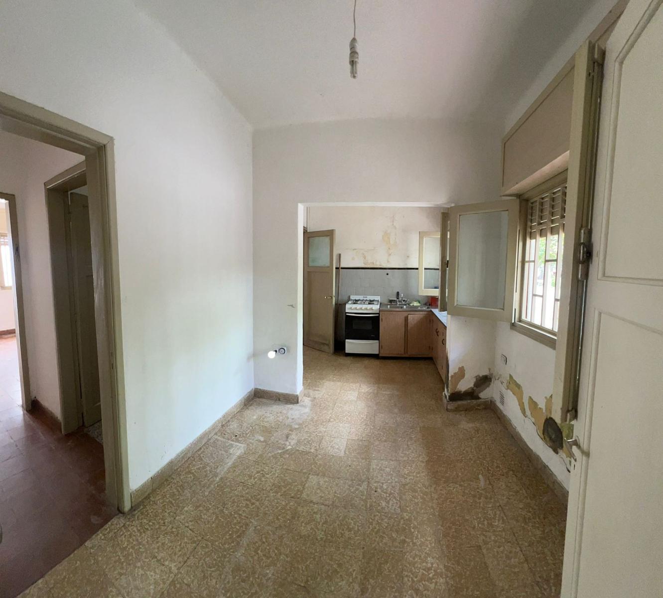 Casa a refaccionar en Barrio Alberdi   - ¡Ideal inversores! - Imagen 6