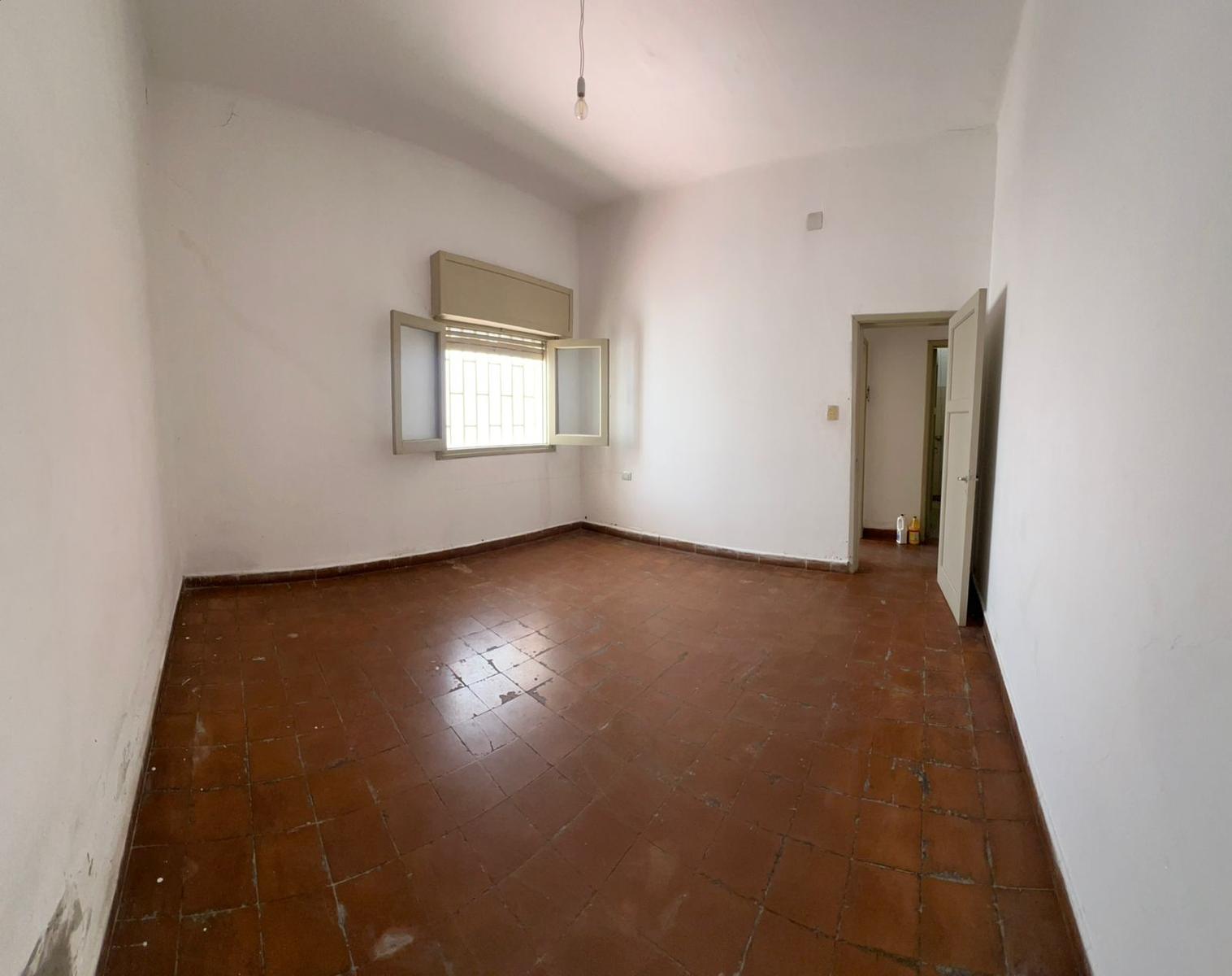 Casa a refaccionar en Barrio Alberdi   - ¡Ideal inversores! - Imagen 2