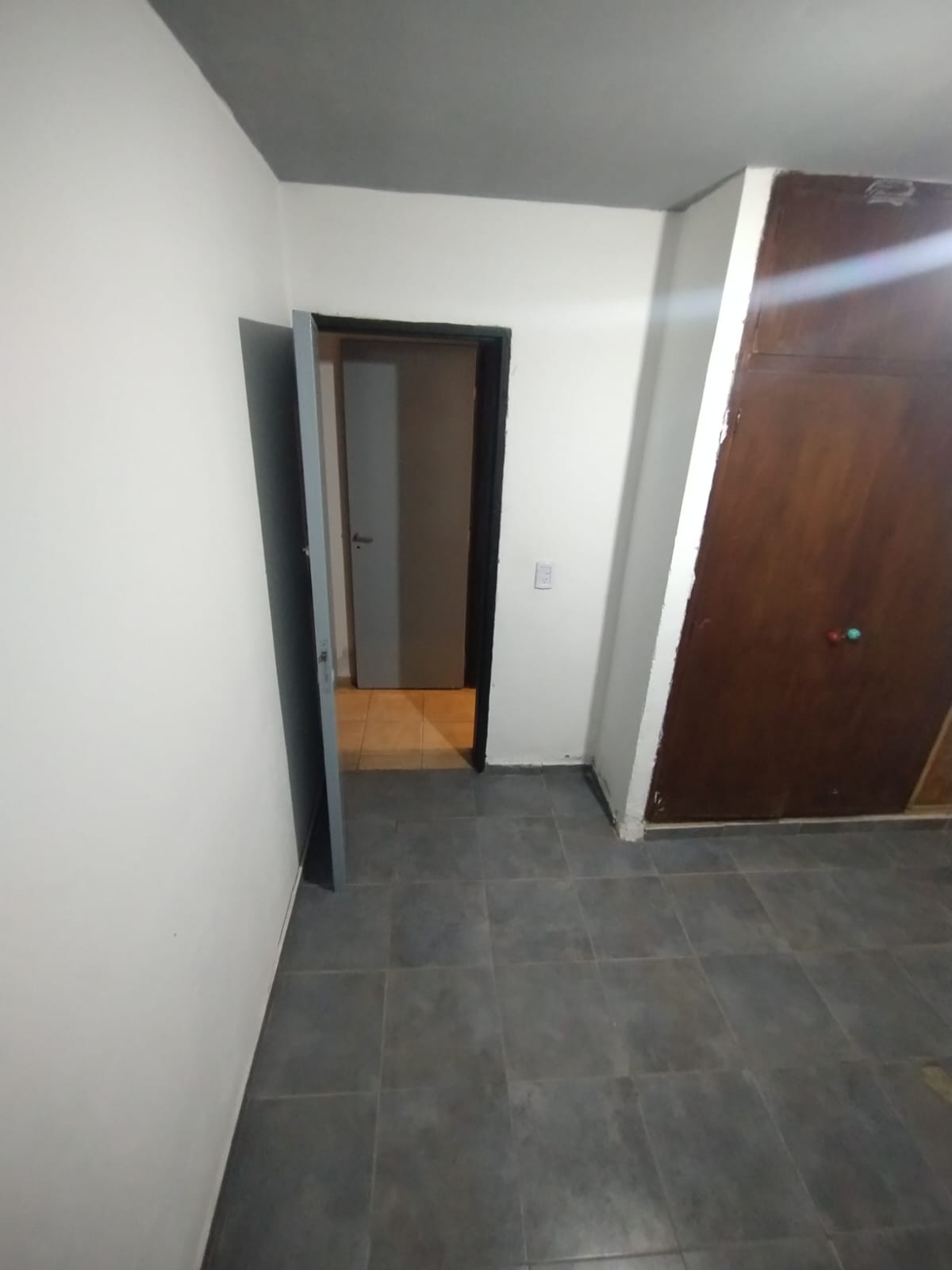 🏡 Casa de 3 Dormitorios con Garage Doble y Patio con Asador – ¡Ideal para Familia! - Imagen 6