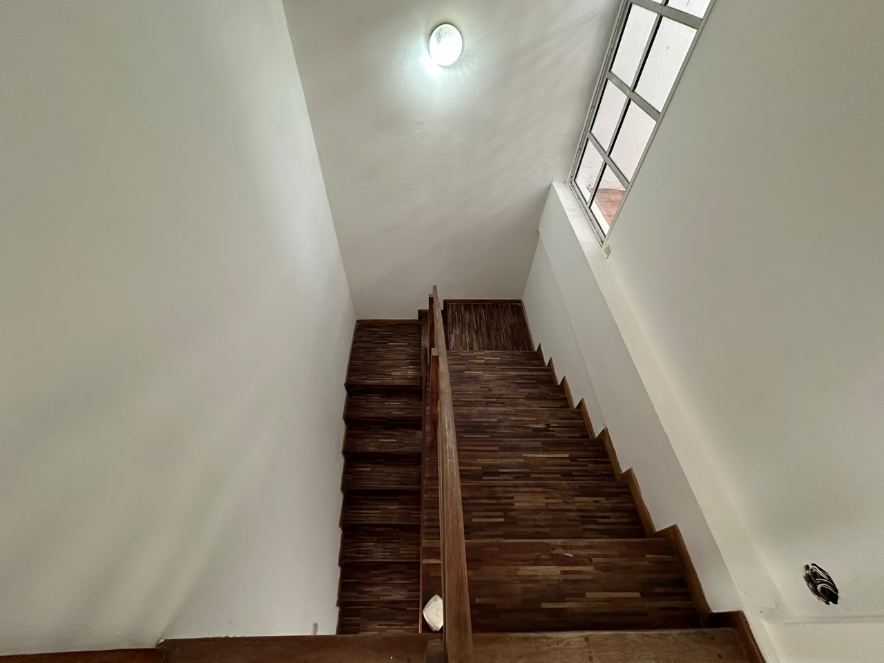 HERMOSA CASA + AMPLIO QUINCHO - En ALBERDI - Imagen 30
