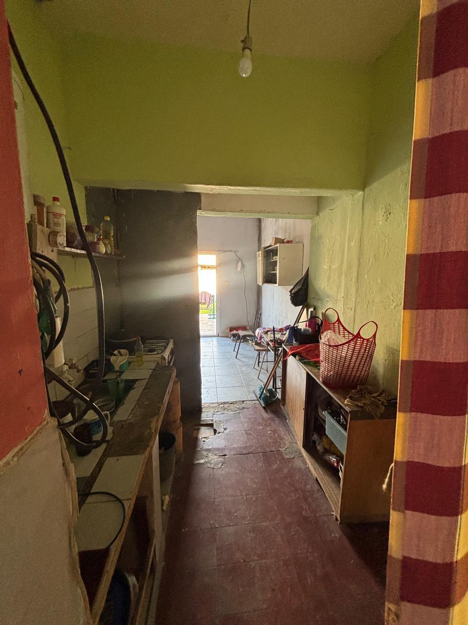 Gran Oportunidad para Inversores – Propiedad con Potencial para Dúplex sobre Calle Misiones - Imagen 9