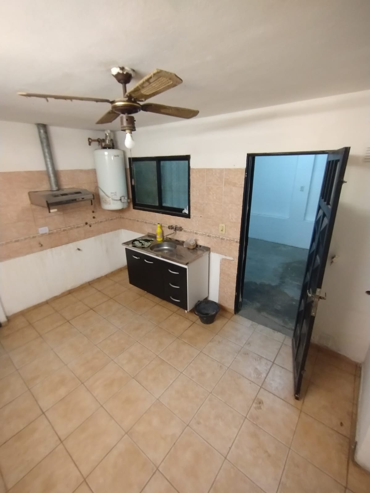 🏡 Casa de 3 Dormitorios con Garage Doble y Patio con Asador – ¡Ideal para Familia! - Imagen 5