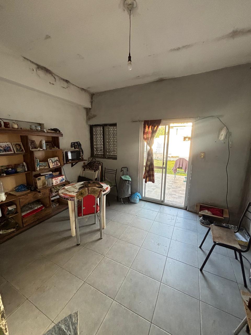 Gran Oportunidad para Inversores – Propiedad con Potencial para Dúplex sobre Calle Misiones - Imagen 12