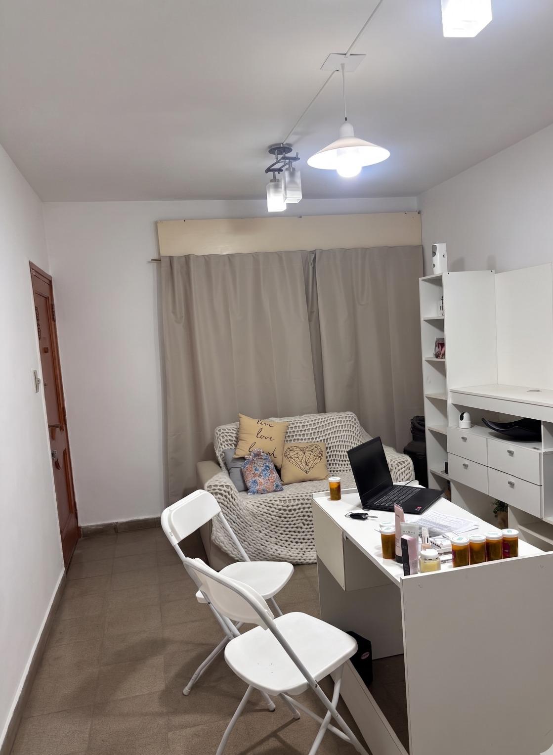 Amplia Casa de 3 Dormitorios con Pileta - Imagen 3
