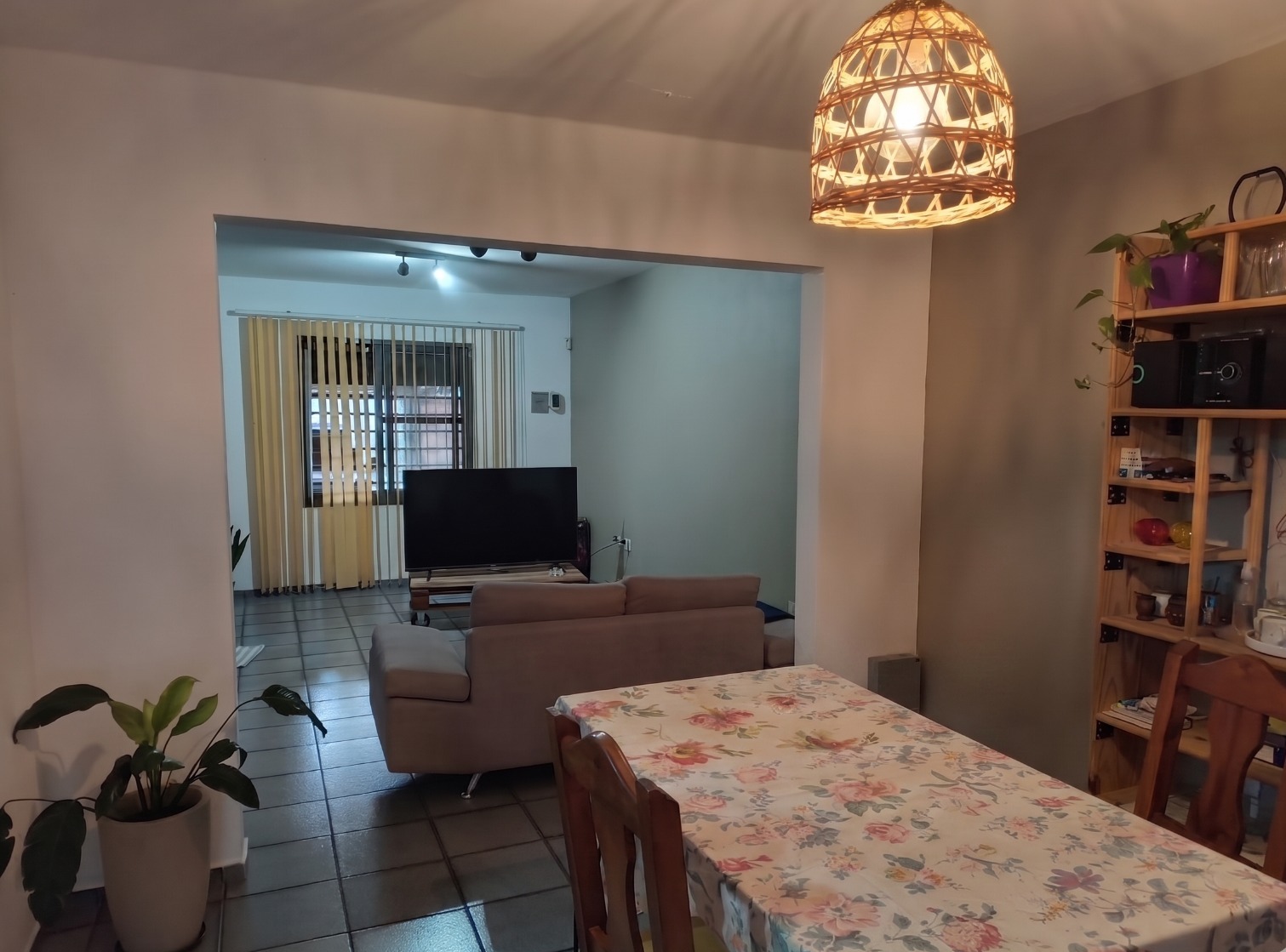 Dúplex en Venta de 3 Dormitorios con Patio, Cochera y Quincho - Imagen 18